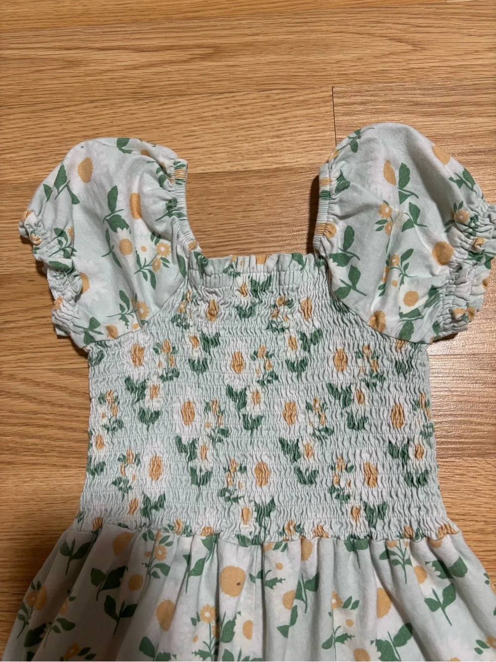 “Sweet Honey” smocked romper size 6 (Read Description)